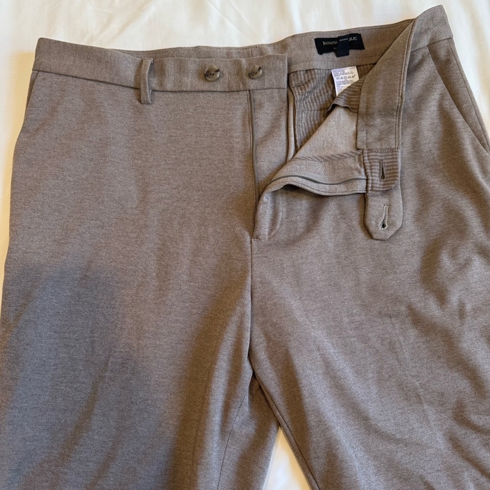 Banana Republic Tailored Fit Knit Trousers - Picture 5 of 11